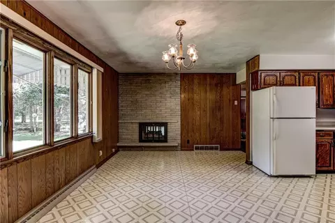 3925 Nimitz St, Eau Claire, WI 54701 photo 7