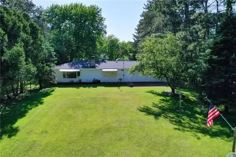 3925 Nimitz St, Eau Claire, WI 54701 photo 28