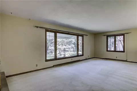3925 Nimitz St, Eau Claire, WI 54701 photo 4