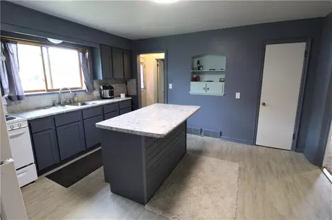 109 7th Ave, Shell Lake, WI 54871 photo 5