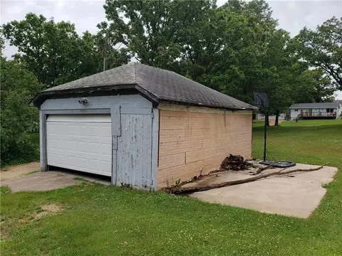401 E Pine St, Strum, WI 54770 photo 6