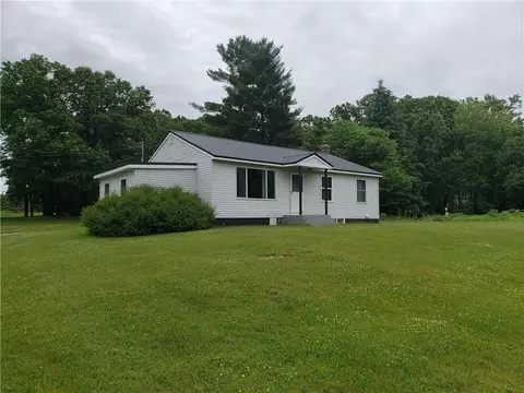 401 E Pine St, Strum, WI 54770 photo 1