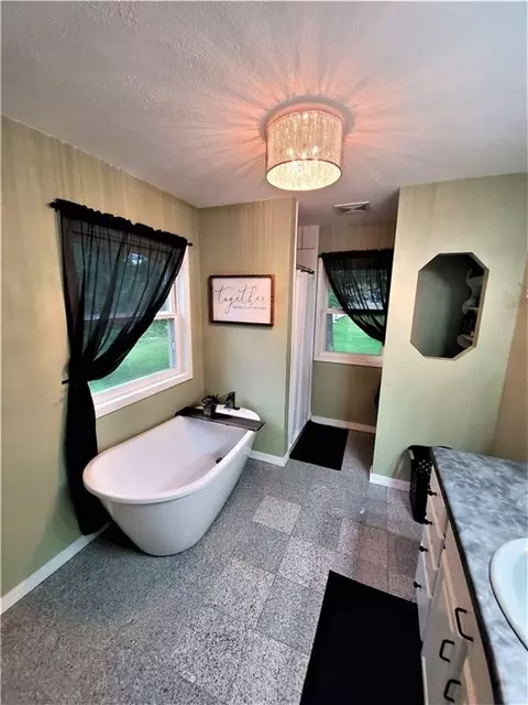 809 E Woodland Ave, Barron, WI 54812 photo 10