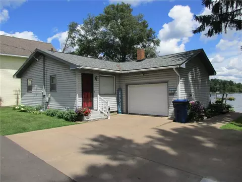 104 Pine St, Chetek, WI 54728 photo 3