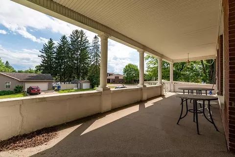 247 E 3rd Ave, Stanley, WI 54768 photo 9