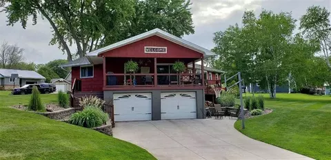 211 E Lawrence St, Thorp, WI 54771 photo 1