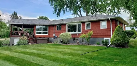 211 E Lawrence St, Thorp, WI 54771 photo 3