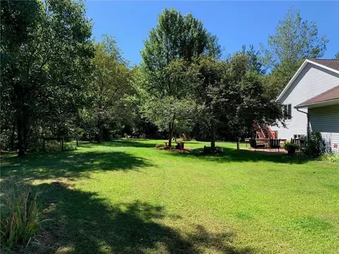 10027 Pine Rd, Fall Creek, WI 54742 photo 38