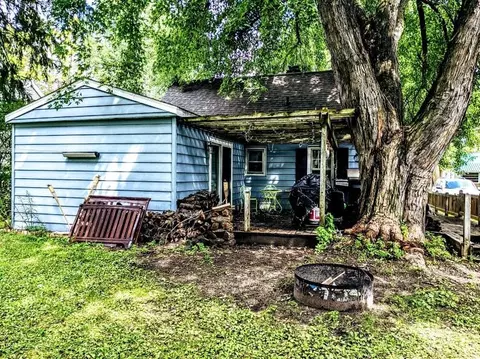 2003 Queen St, Bloomer, WI 54724 photo 23