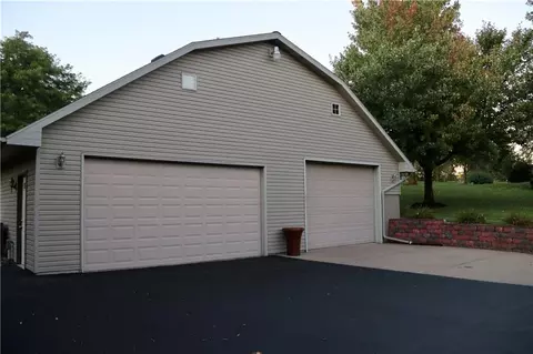 e4660 Interlachen Boulevard, Eleva, WI 54738 photo 4