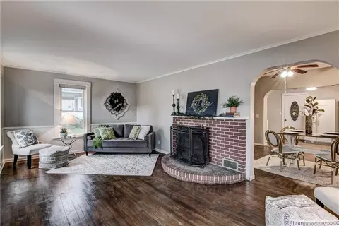 222 E 4th Ave, Stanley, WI 54768 photo 6