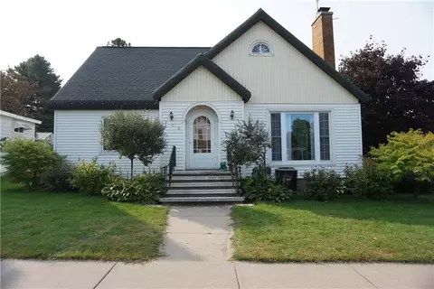 206 E 6th Ave, Stanley, WI 54768 photo 1