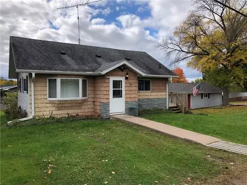 423 Bates St, Cornell, WI 54732 photo 1