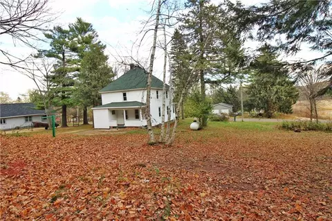 434 Forest St, Downing, WI 54734 photo 4