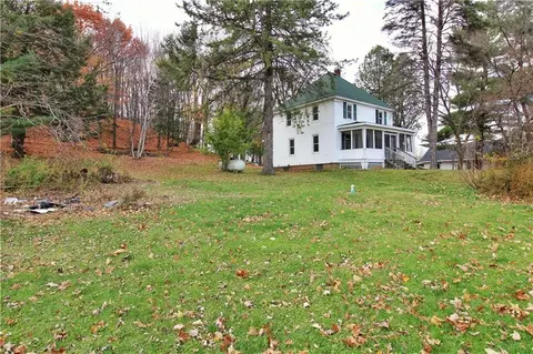 434 Forest St, Downing, WI 54734 photo 3
