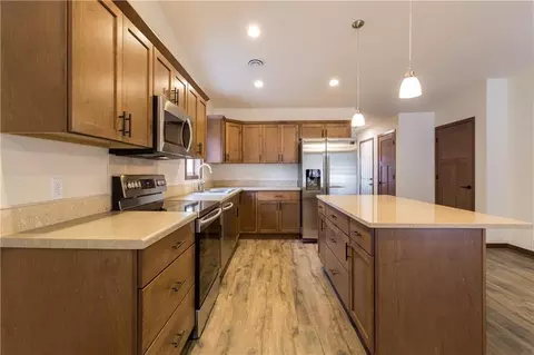 522 Ridgeway Ave, Chetek, WI 54728 photo 3