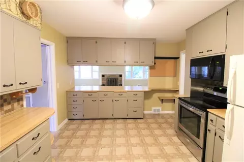 58 Ridgeway Dr, Shell Lake, WI 54871 photo 11