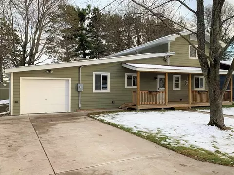 58 Ridgeway Dr, Shell Lake, WI 54871 photo 3