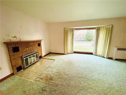 106 Elm St, Thorp, WI 54771 photo 11
