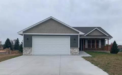 436 Jackson Ave E, Fall Creek, WI 54742 photo 1