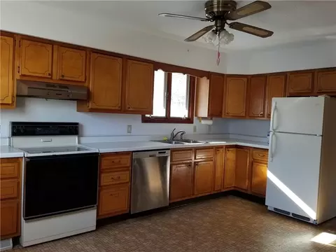 215 E Patten St, Boyd, WI 54726 photo 5