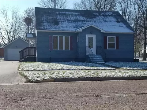 215 E Patten St, Boyd, WI 54726 photo 2