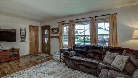 706 Madison St, Stanley, WI 54768 photo 3