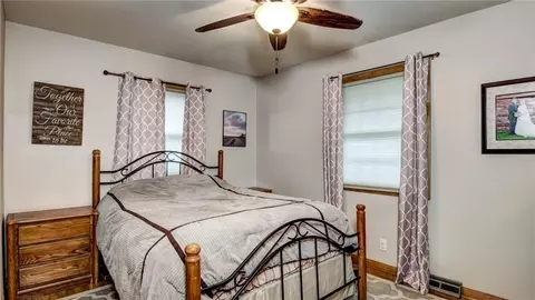 706 Madison St, Stanley, WI 54768 photo 11