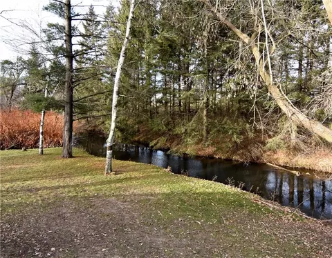 809 E Woodland Ave, Barron, WI 54812 photo 2