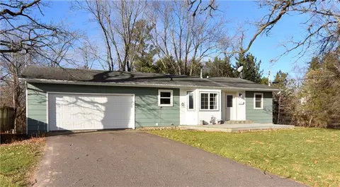 809 E Woodland Ave, Barron, WI 54812 photo 1