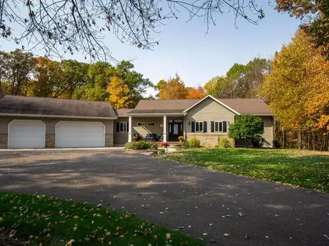 5055 E Interlachen Blvd, Eleva, WI 54738 photo 1