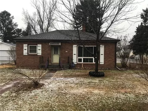 425 Schofield St, Chetek, WI 54728 photo 2