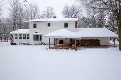 1018 Huron St, Spooner, WI 54801 photo 5