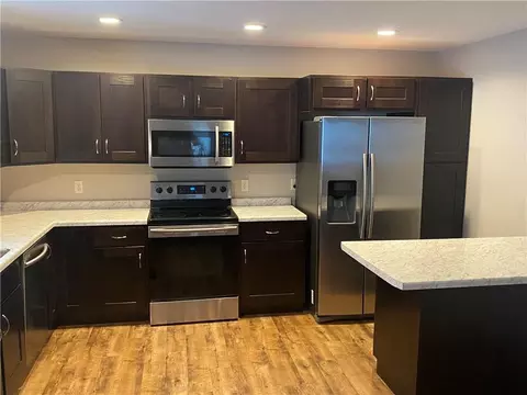 2619 Sessions St, Eau Claire, WI 54701 photo 6