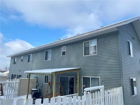 2619 Sessions St, Eau Claire, WI 54701 photo 3