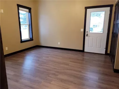 339 Pine St, Stanley, WI 54768 photo 6