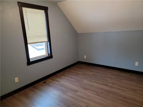 339 Pine St, Stanley, WI 54768 photo 15