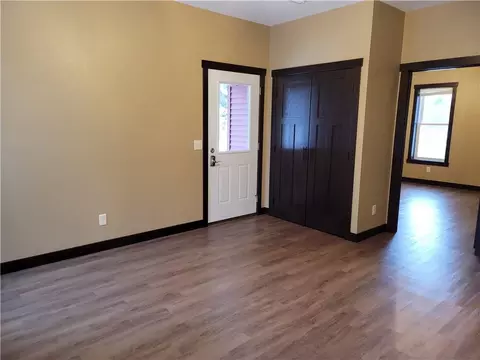 339 Pine St, Stanley, WI 54768 photo 3