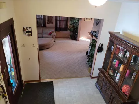 208 E 4th Ave, Stanley, WI 54768 photo 4