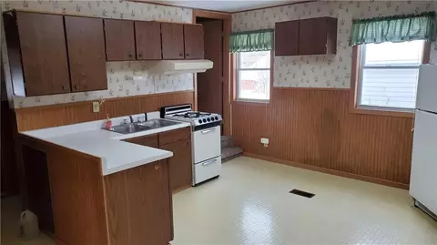 75 S Grant St, Glidden, WI 54527 photo 2