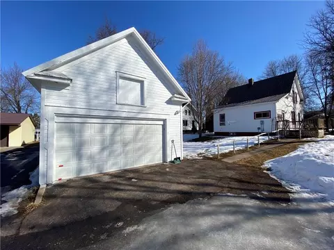 1815 Jackson St, Bloomer, WI 54724 photo 5