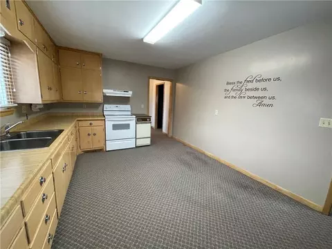 500 Bates St, Cornell, WI 54732 photo 7