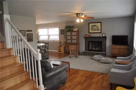 806 Oak St, Bloomer, WI 54724 photo 5