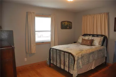 806 Oak St, Bloomer, WI 54724 photo 12