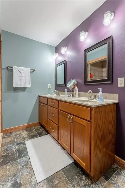 503 E 9th Ave, Stanley, WI 54768 photo 10