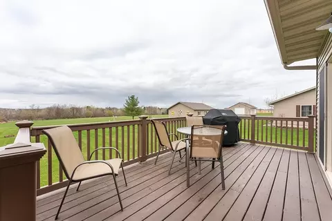 503 E 9th Ave, Stanley, WI 54768 photo 20