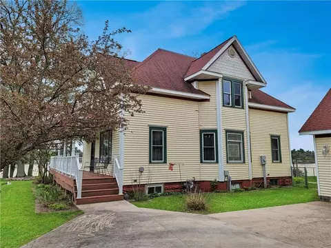 301 Sumner Ct, Chetek, WI 54728 photo 6