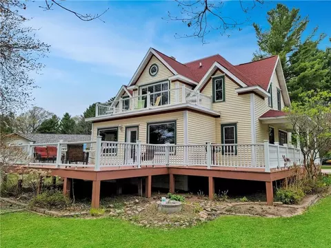 301 Sumner Ct, Chetek, WI 54728 photo 3