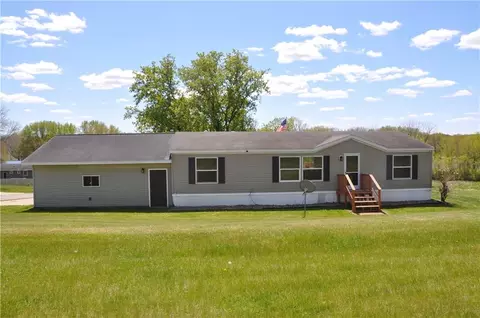 26255 W 2nd Ave, Eleva, WI 54738 photo 1