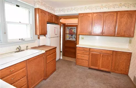 207 W Main St, Cameron, WI 54822 photo 2